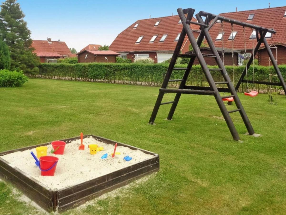 Ferienhaus Mit Grossem Garten In Nessmersiel Exterior photo